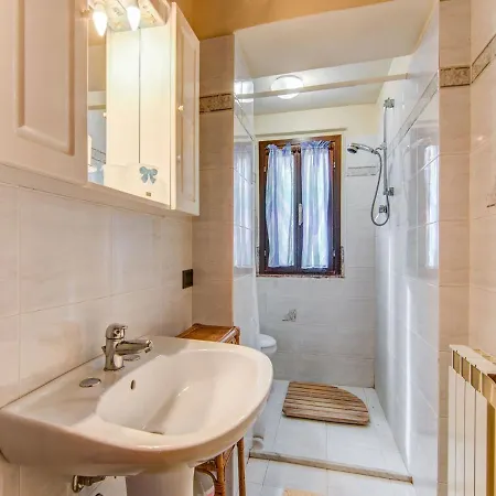 Comfy In Montone With Private Pool And Garden * 蒙托内