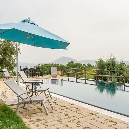 Comfy In Montone With Private Pool And Garden Apartment